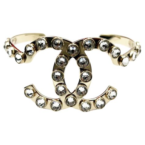 bracciale argento chanel|Bracciali CHANEL da Donna .